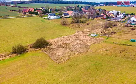 Prodej pole 2 100 m², Zruč-Senec, okres Plzeň-sever