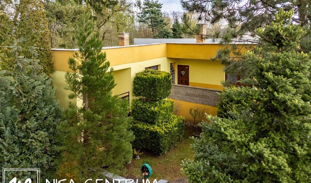 Prodej domu 304 m² s pozemkem 992 m², Krnsko – náhled fotky 2