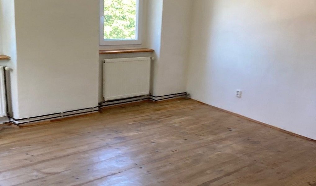 Prodej ubytovacího objektu 310 m², Varnsdorf – náhled fotky 19
