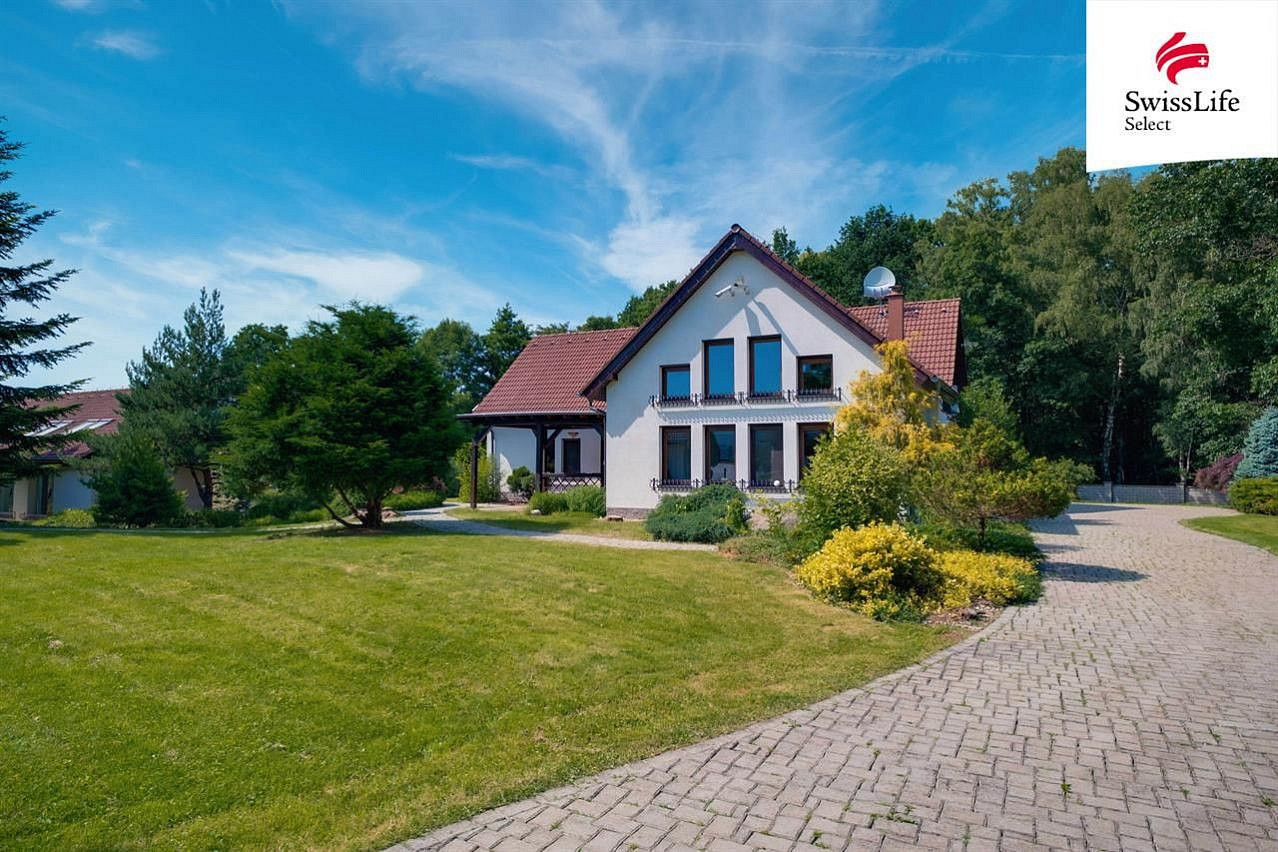 Prodej domu 379 m² s pozemkem 5 322 m² – fotografie 2