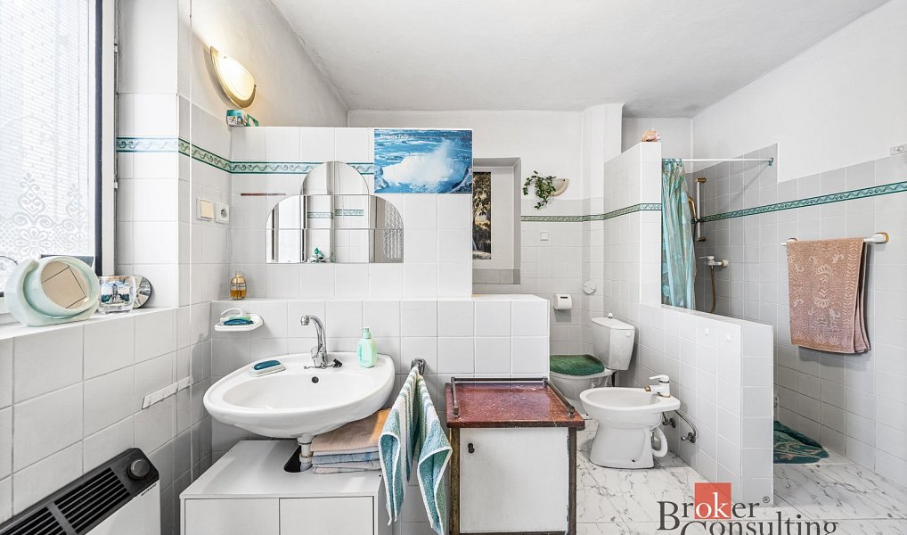 Prodej domu 236 m² s pozemkem 676 m², Horšovský Týn – náhled fotky 16
