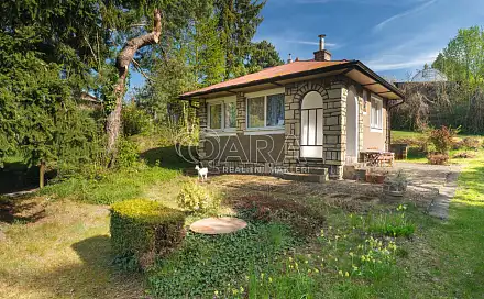 Prodej stavebního pozemku 622 m², Višňovka I, Kamenice - Těptín, okres Praha-východ