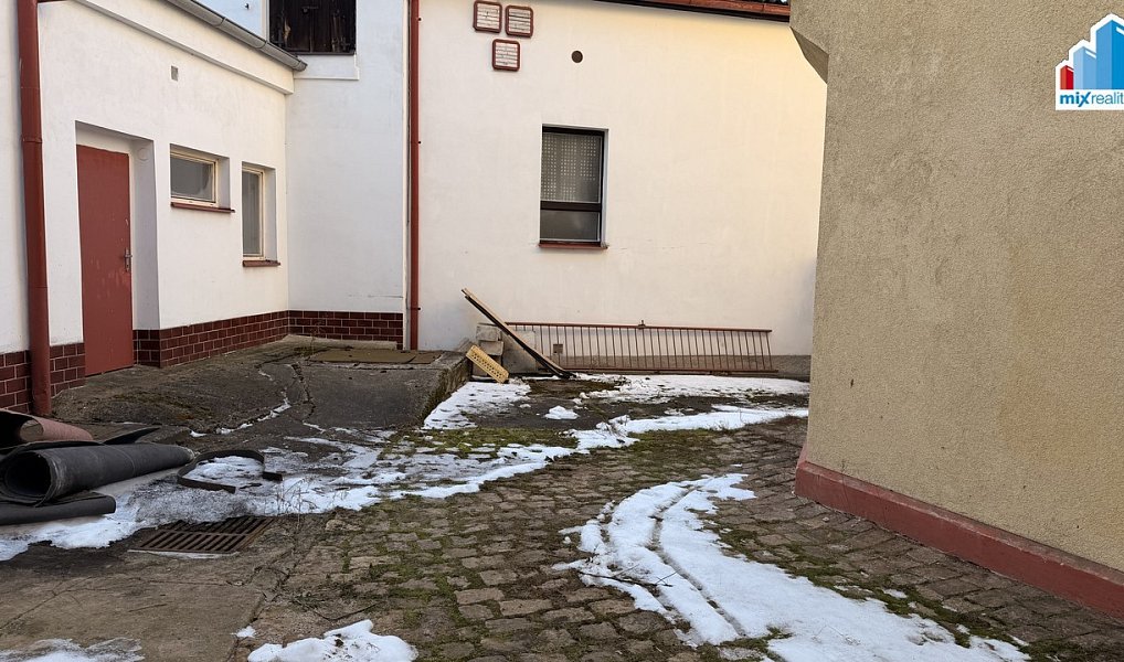 Prodej komerčního objektu (jiného typu) 600 m², Kralovice – náhled fotky 33