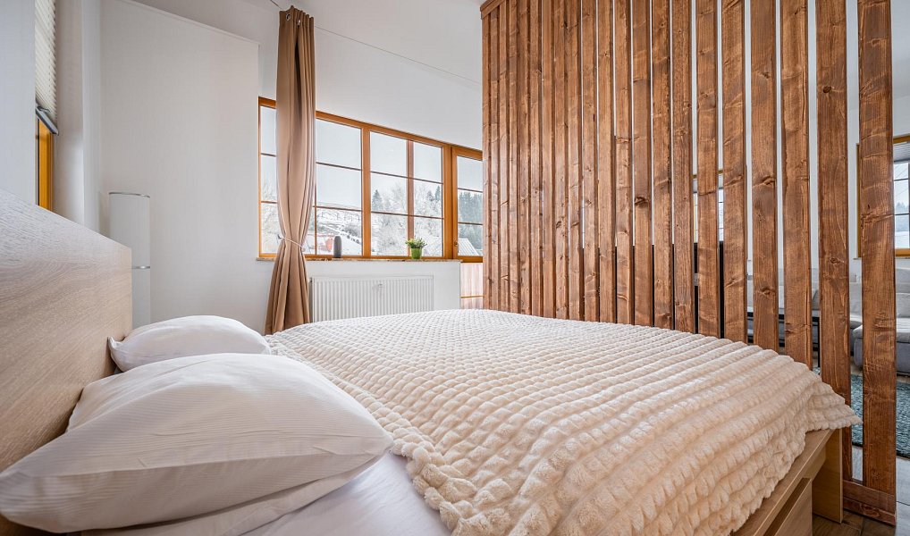 Prodej bytu 1+1 71 m², Horní Blatná – náhled fotky 9