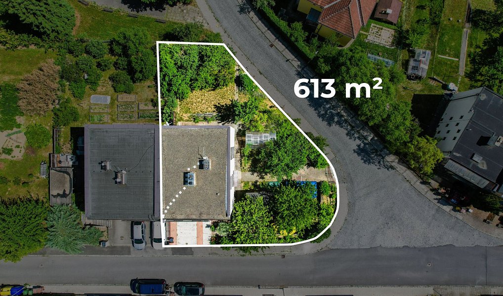 Prodej domu 366 m² s pozemkem 613 m², Luhačovice – náhled fotky 34