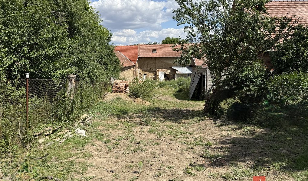 Prodej domu 250 m² s pozemkem 1 996 m², Plumlov – náhled fotky 13