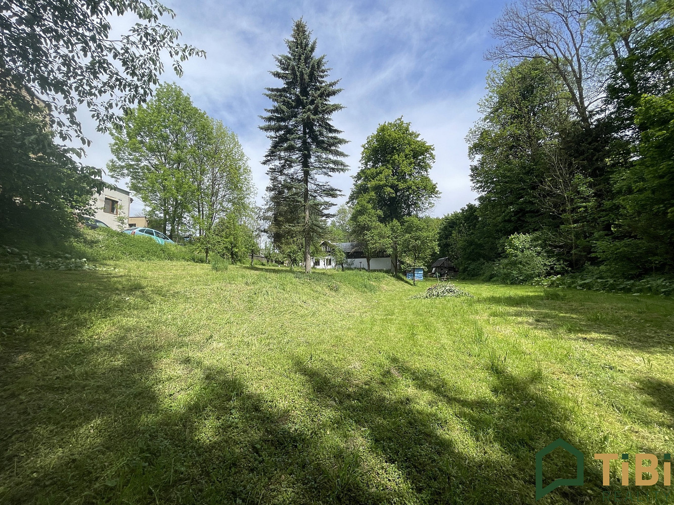Prodej domu 120 m² s pozemkem 2 470 m² – fotografie 2