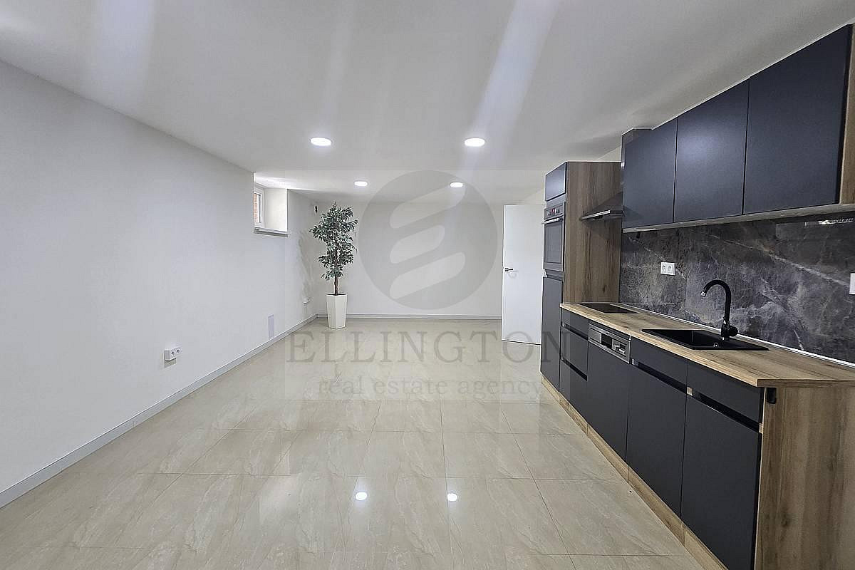 Prodej kanceláře 49 m²