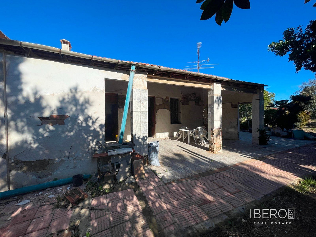 Prodej domu 450 m² s pozemkem 3 531 m²