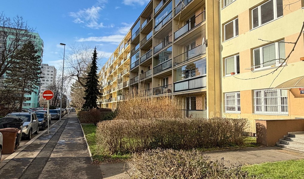 Prodej bytu 3+1 78 m², Praha – náhled fotky 16