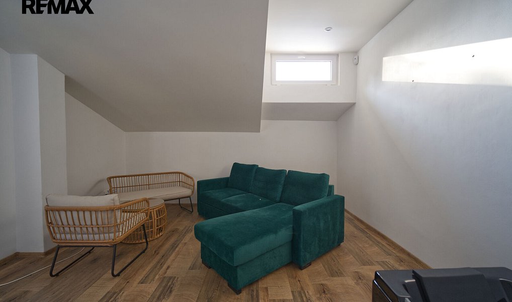 Prodej ubytovacího objektu 1 978 m², Jeseník – náhled fotky 40