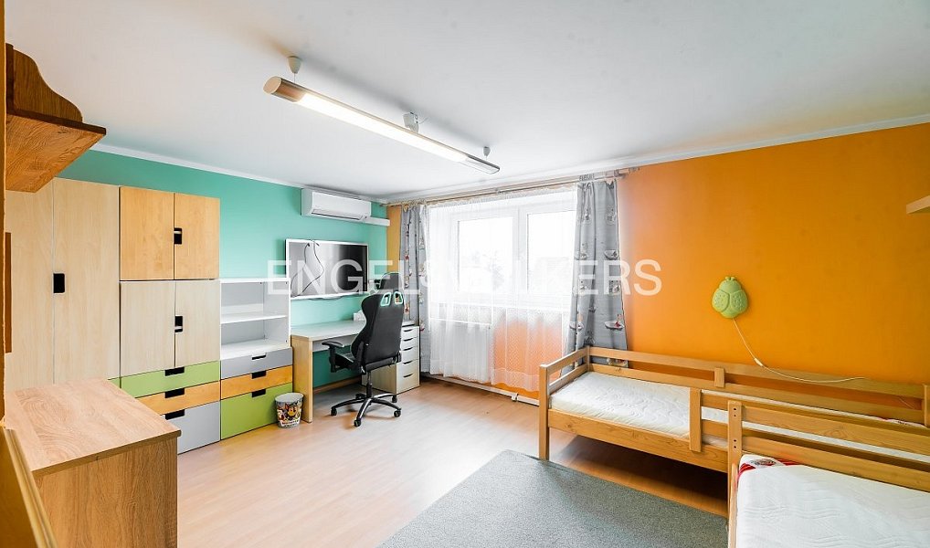 Pronájem bytu 5+1 133 m², Praha – náhled fotky 8