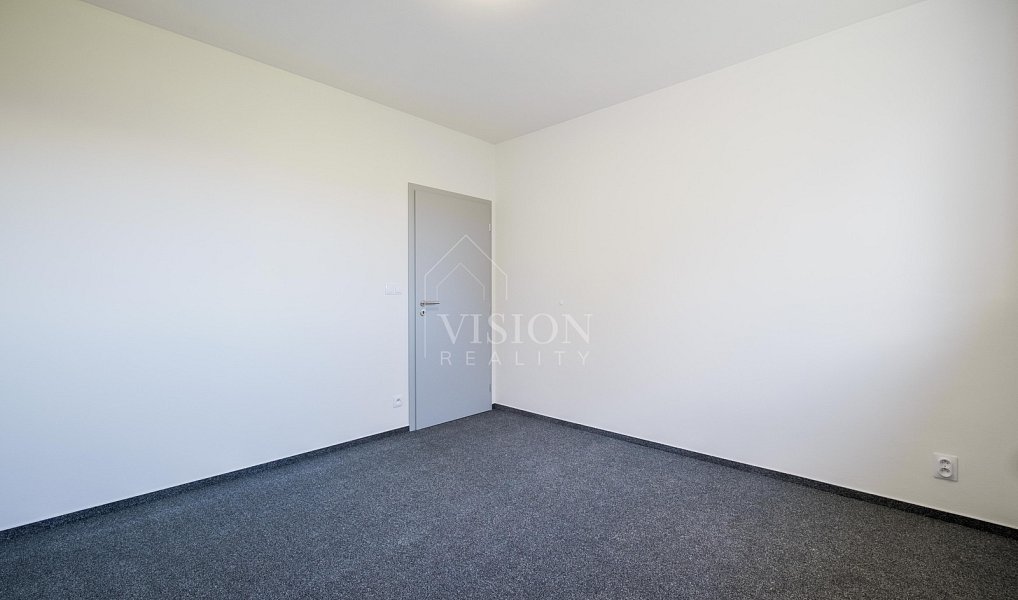 Prodej domu 177 m² s pozemkem 270 m², Plzeň – náhled fotky 37