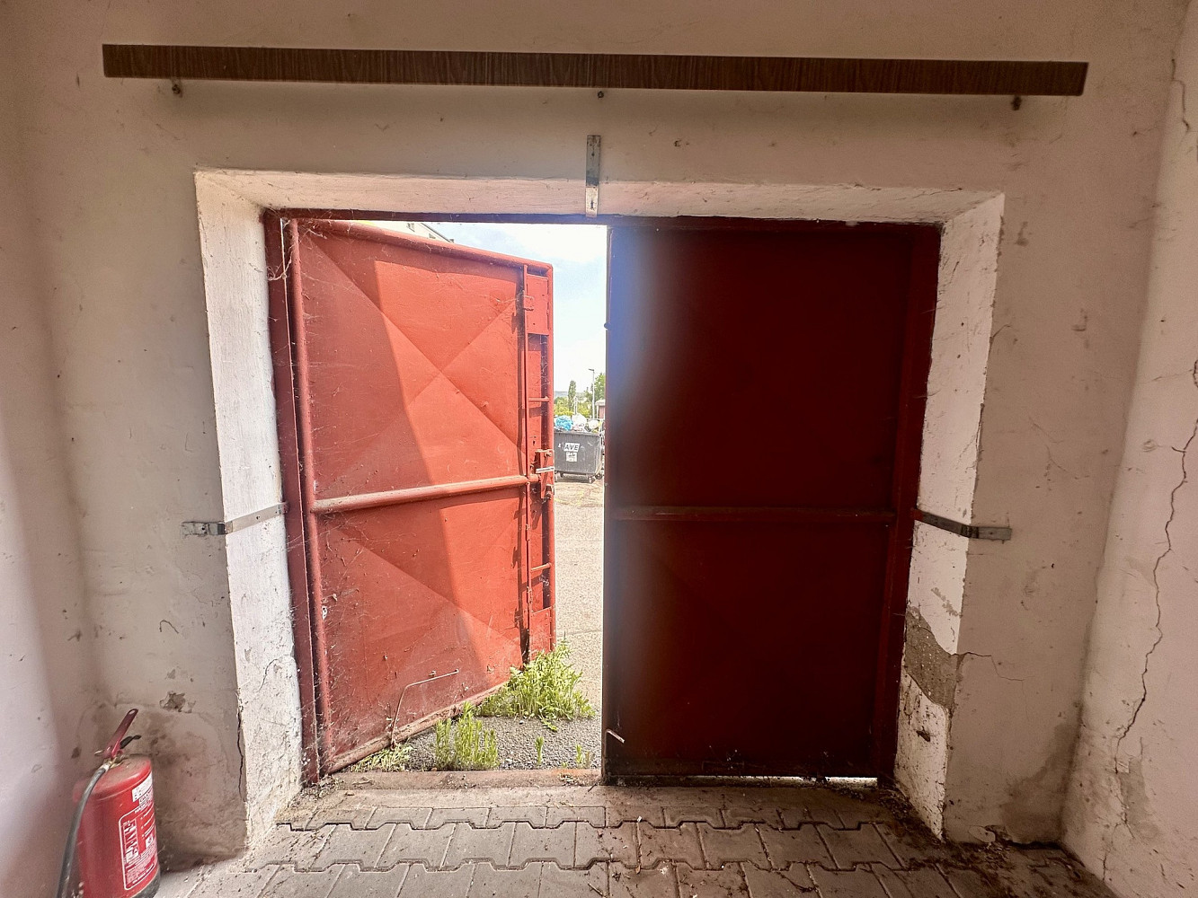 Prodej garáže 21 m2, kladno — photo 2