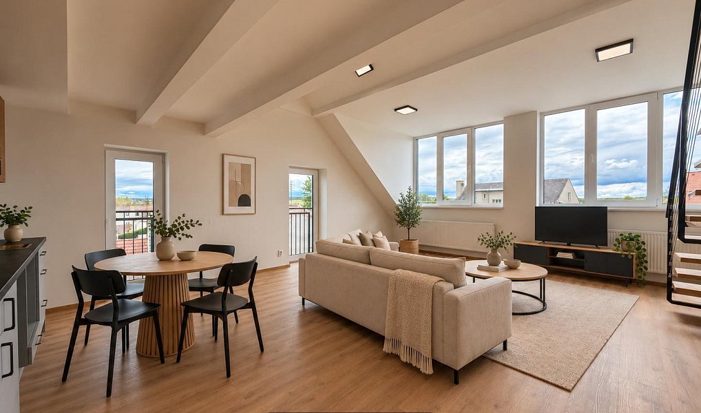 Pronájem bytu 2+kk 89 m², Úherce – náhled fotky 3