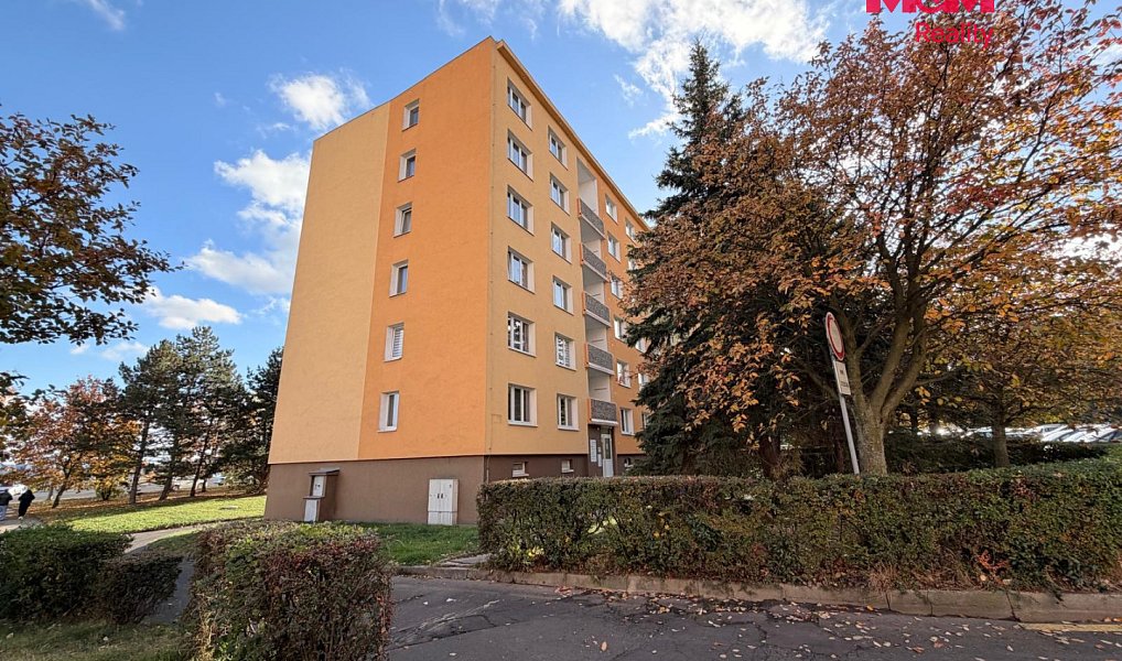 Prodej bytu 1+1 35 m², Chomutov – náhled fotky 3