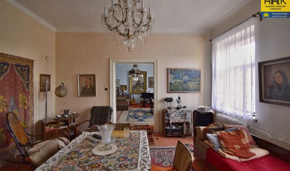 Prodej domu 300 m² s pozemkem 3 106 m², Mostkovice – náhled fotky 18