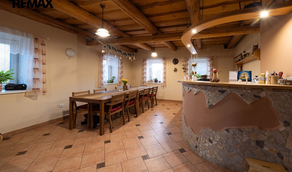 Prodej domu 850 m² s pozemkem 1 719 m², Velké Losiny – náhled fotky 9