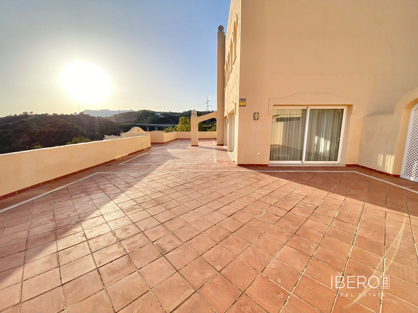 Piso 4+kk – Marbella, Elviria - Vista 3