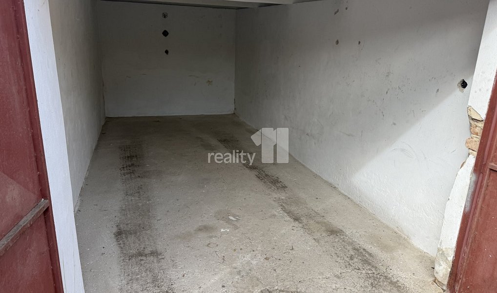Prodej garáže 18m2, Na Závodí, Humpolec, Humpolec – náhled fotky 3