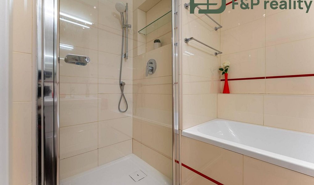 Prodej bytu 3+1 72 m², Praha – náhled fotky 16