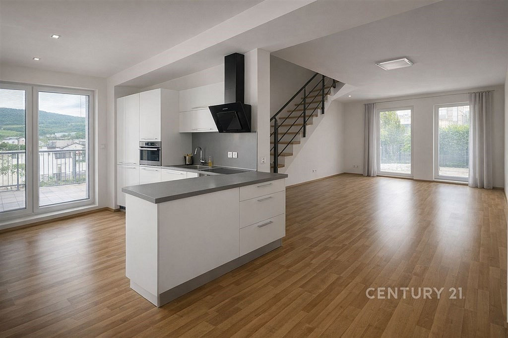 Prodej domu 210 m² s pozemkem 168 m² – pohled 2