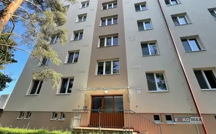Pronájem bytu 2+1 57 m², Fintajslova, Břeclav