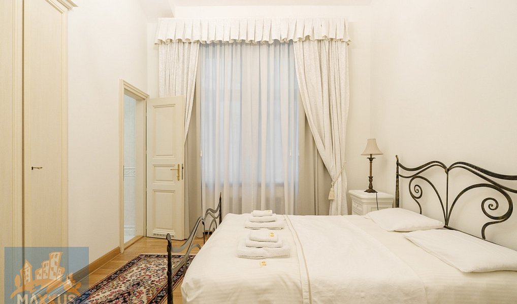 Pronájem bytu 3+kk 76 m², Praha – náhled fotky 9