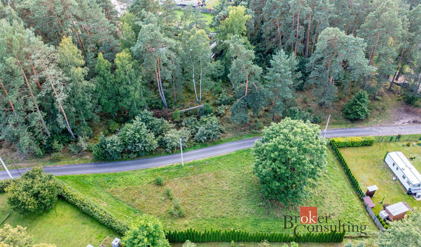 Prodej stavebního pozemku 896 m² – fotografie 5