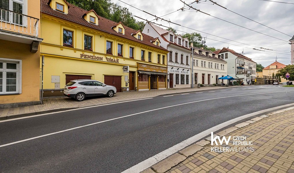 Prodej domu 450 m² s pozemkem 1 416 m², Teplice – náhled fotky 27