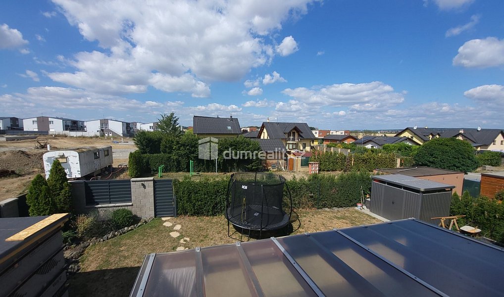 Prodej bytu 4+kk 85 m², Vochov – náhled fotky 15