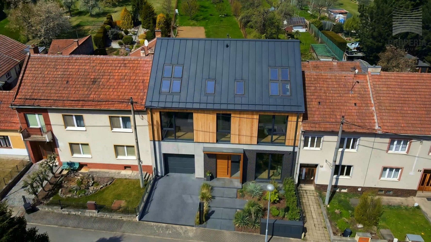 Prodej stavebního pozemku 777 m² — photo 2