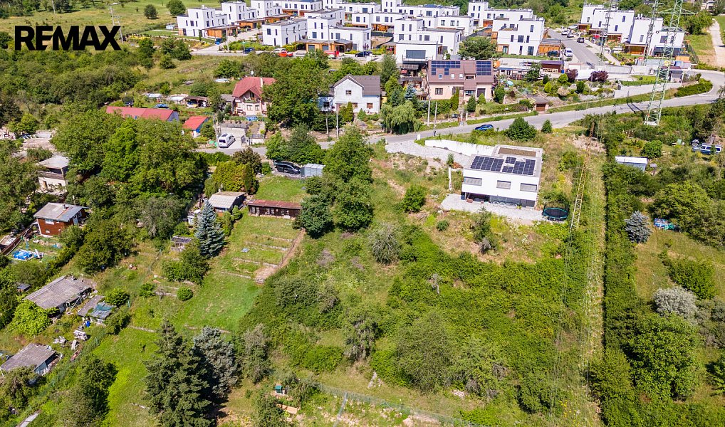 Prodej stavebního pozemku 1 258 m², Beroun – náhled fotky 3