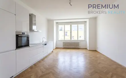 Pronájem bytu 2+kk 43 m²