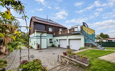 Prodej domu 290 m² s pozemkem 877 m², Čs. lesů, Habartov - Kluč, okres Sokolov