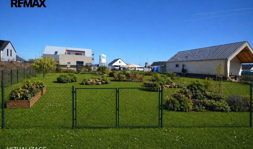 Pronájem zahrady 800 m², Slaný – náhled fotky 2
