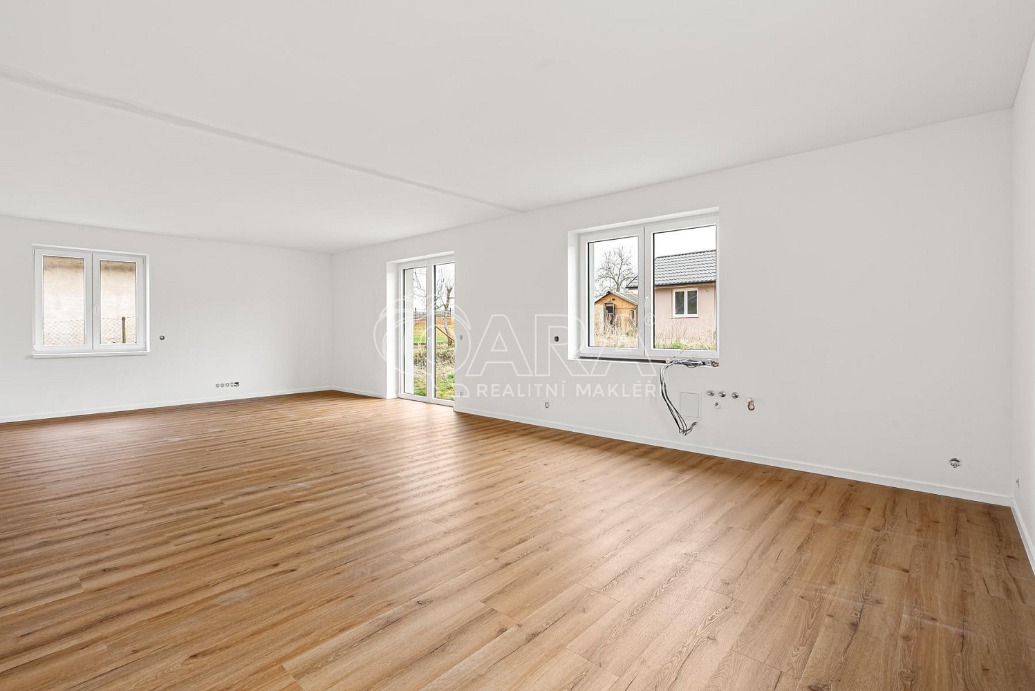 Prodej domu 120 m² s pozemkem 846 m² – fotografie 2