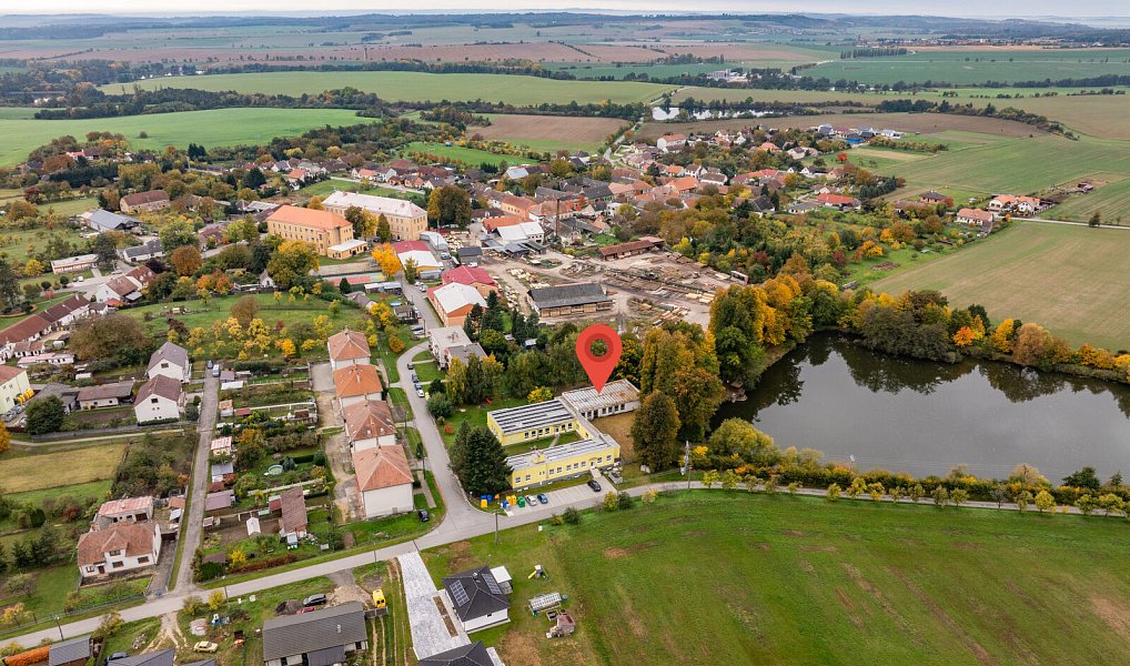 Prodej investiční nemovitosti vhodné pro občanské vybavení, služby nebo bydlení v obci Lesonice, Lesonice – náhled fotky 34