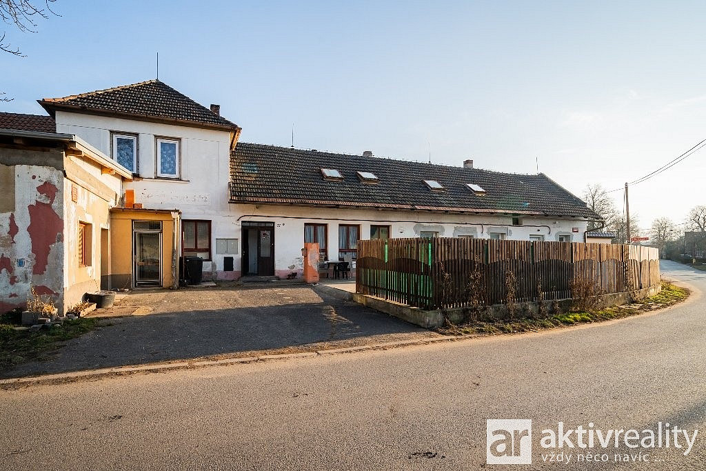 Prodej domu 620 m² s pozemkem 702 m² — photo 2