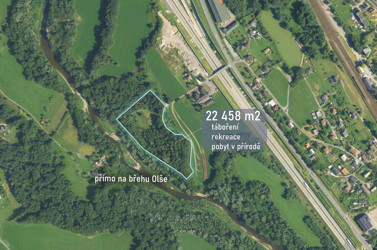 Prodej komerčního pozemku 22 458 m²