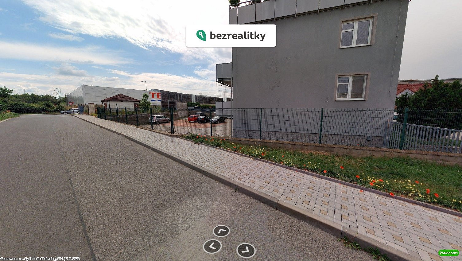 Prodej garáže 17 m2 — photo 2
