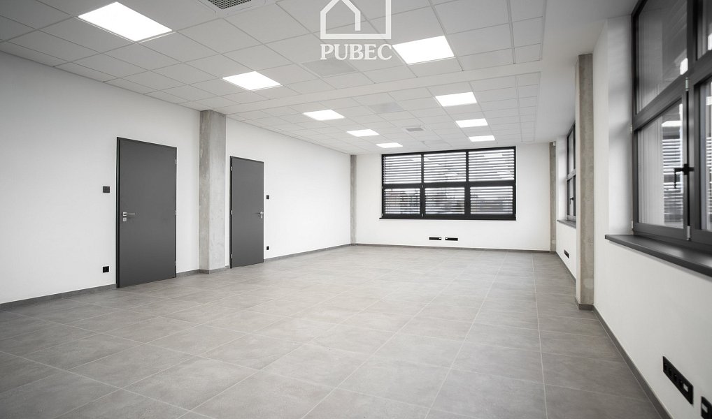 Pronájem obchodních prostor 35 m², Rokycany – náhled fotky 4