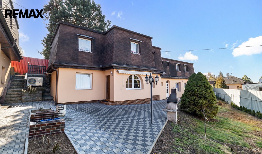 Prodej ubytovacího objektu 597 m², Zdiby – náhled fotky 3