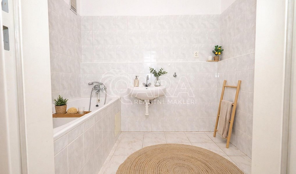 Prodej bytu 3+1 96 m², Horoměřice – náhled fotky 12