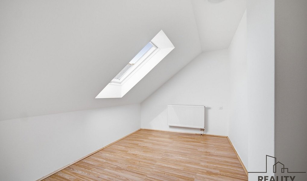 Prodej domu 137 m² s pozemkem 178 m², Chroustovice – náhled fotky 19