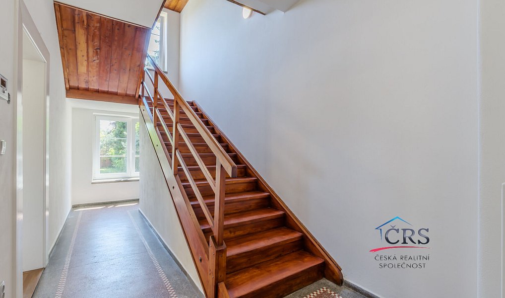 Prodej domu 167 m² s pozemkem 938 m², Skorkov – náhled fotky 21