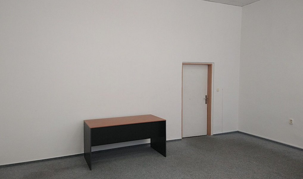 Pronájem kanceláře 148 m², Hodonín – náhled fotky 4