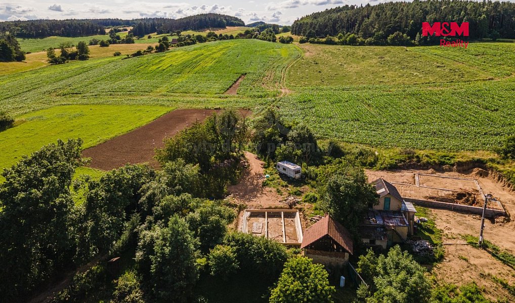 Prodej stavebního pozemku 787 m², Drevníky – náhled fotky 2
