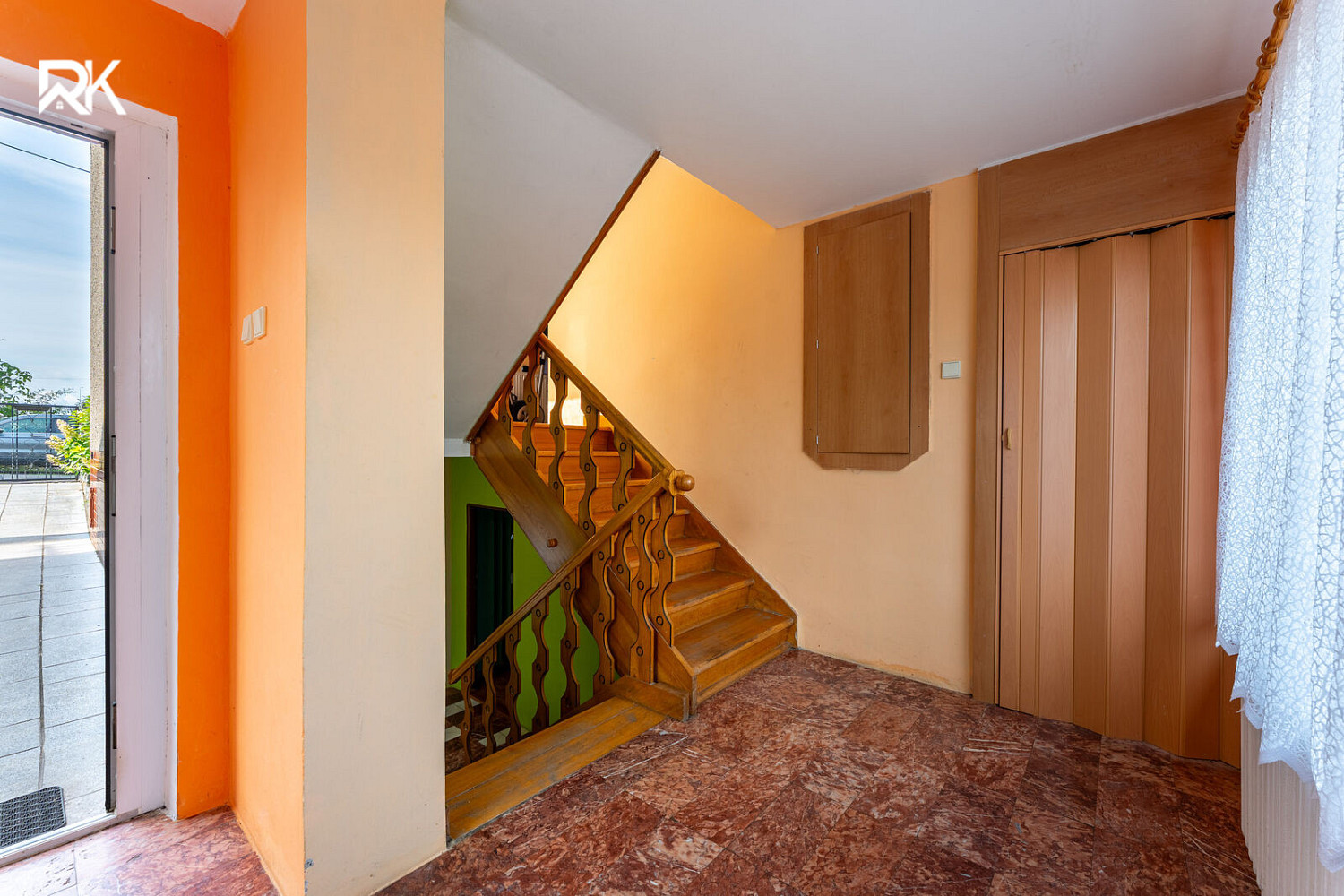 Prodej domu 252 m² s pozemkem 658 m² – fotografie 5