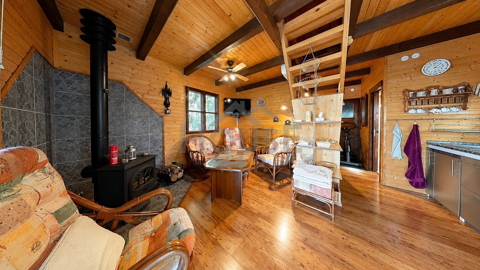 Prodej chaty/chalupy 50 m² s pozemkem 332 m² – fotografie 4